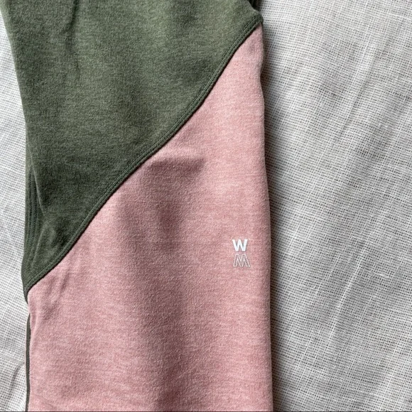WE OVER ME Synergy Leggings Green Olive Pink XS - Picture 9 of 10